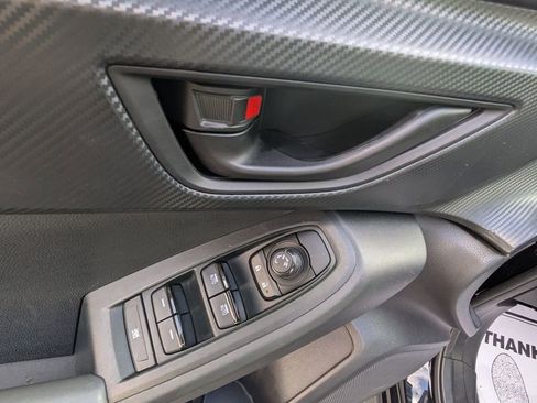 Used 2024 Subaru Crosstrek 2.0i Premium image 13