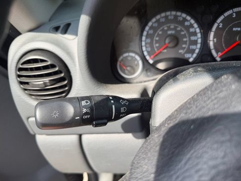 Used 2007 Jeep Liberty Sport AWD/4WD image 15