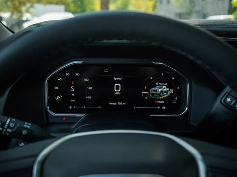 New 2026 GMC Sierra 3500 Denali w/ Denali Reserve Package image 21