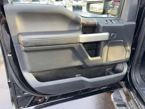 Used 2022 Ford F350 Lariat w/ Lariat Ultimate Package image 28