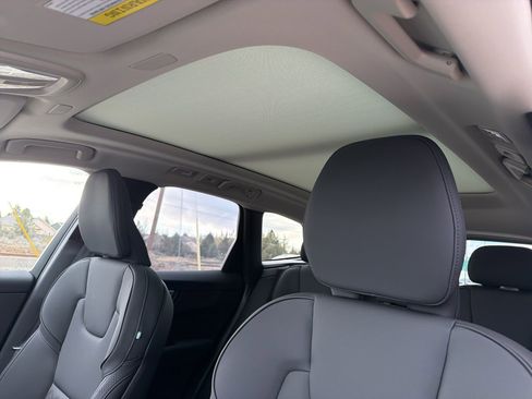 New 2026 Volvo XC60 B5 Plus w/ Climate Package image 19