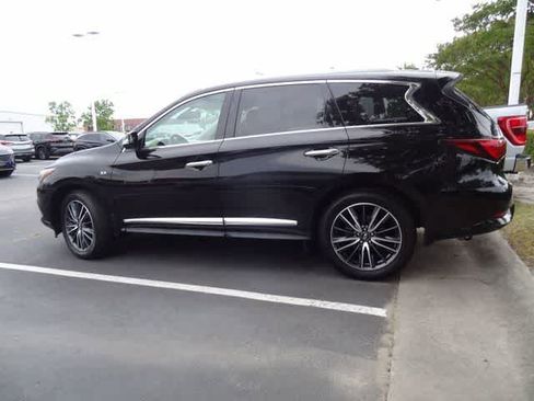 Used 2016 INFINITI QX60 Luxe w/ Deluxe Technology Package AWD/4WD image 7