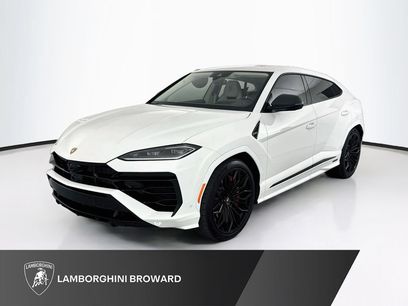 Used 2025 Lamborghini Urus SE