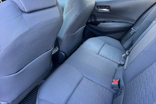 Certified 2025 Toyota Corolla SE w/ SE Package FWD image 4