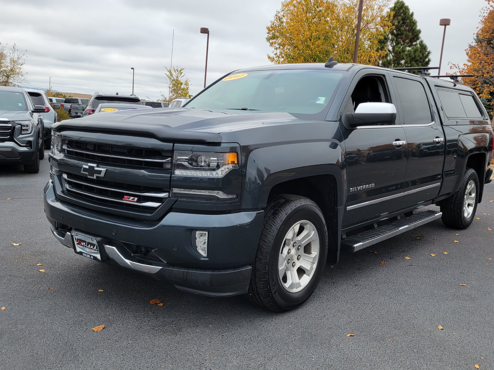 Used 2017 Chevrolet Silverado 1500 LTZ Z71 w/ LTZ Plus Package AWD/4WD image 7
