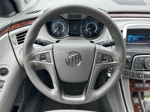 Used 2010 Buick LaCrosse CXL FWD image 13