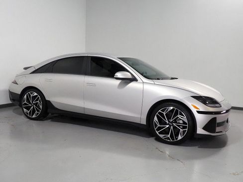 Used 2024 Hyundai Ioniq 6 SEL RWD image 1