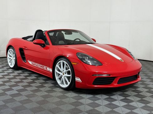 Certified 2024 Porsche 718 Boxster RWD image 8