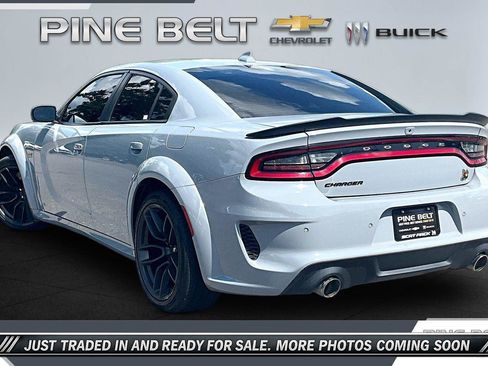 Used 2022 Dodge Charger Scat Pack RWD image 2