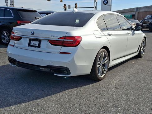Used 2019 BMW 750i xDrive w/ Executive Package image 6