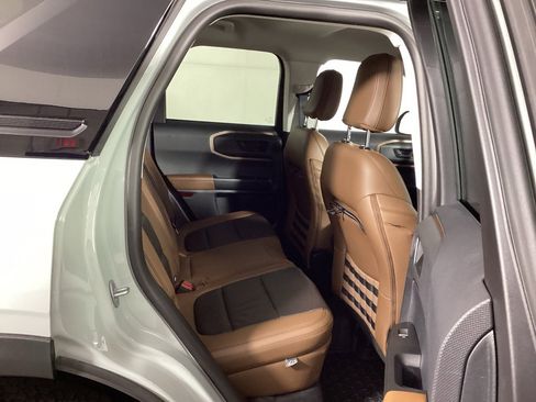 Used 2023 Ford Bronco Sport Badlands w/ Premium Package image 12