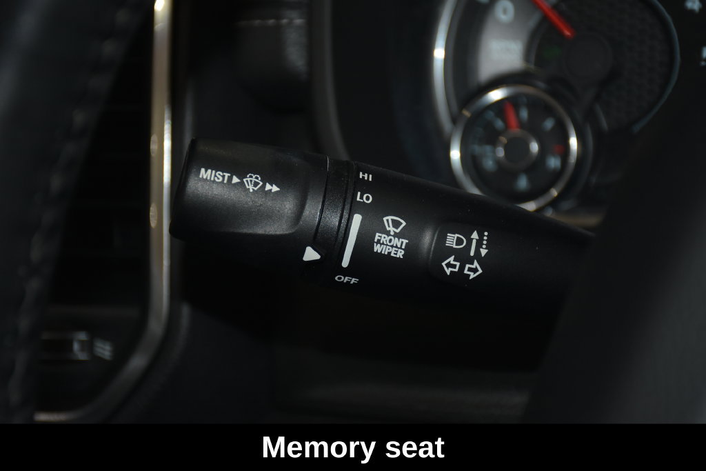Used 2023 RAM 1500 Laramie AWD/4WD image 16