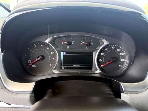 Used 2018 Chevrolet Traverse LT image 15