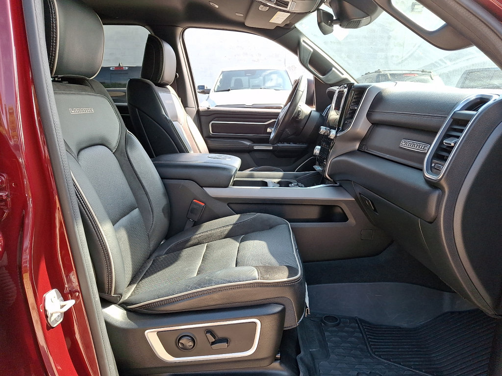 Used 2023 RAM 1500 Laramie AWD/4WD image 12