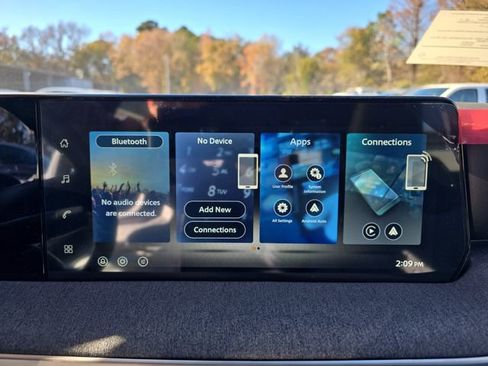 New 2026 Nissan Kicks SV w/ SV Premium Package image 16