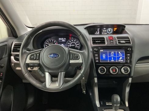 Used 2018 Subaru Forester 2.5i Limited AWD/4WD image 8