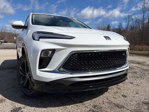 New 2026 Buick Encore GX Sport Touring w/ Comfort Package image 2