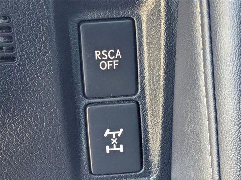 Used 2010 Lexus GX 460 image 19