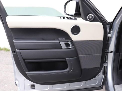 Used 2019 Land Rover Range Rover Sport Supercharged image 38