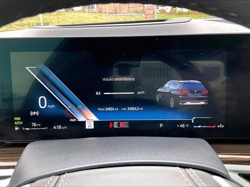 Used 2025 BMW X5 xDrive40i w/ Executive Package image 26