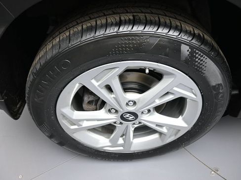 Certified 2023 Hyundai Kona SEL AWD/4WD image 12