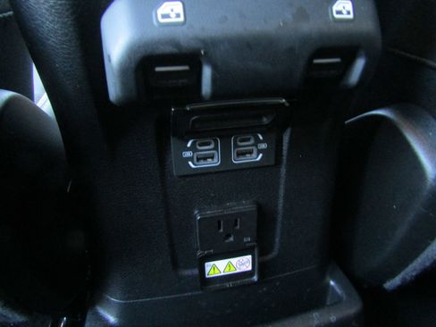 Used 2023 Jeep Wrangler Unlimited Rubicon 4xe w/ Steel Bumper Group image 11