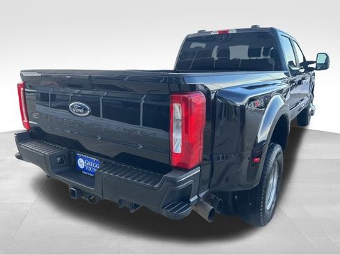 Used 2024 Ford F350 XL w/ Snow Plow/Camper Package image 8