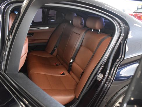 Used 2013 BMW 528i Sedan RWD image 66