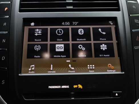 Used 2019 Lincoln MKC Premiere FWD image 45