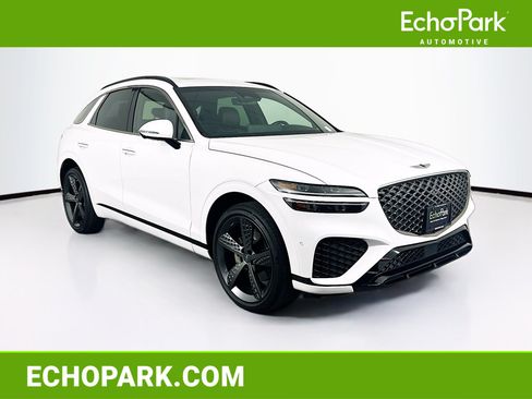 Used 2022 Genesis GV70 2.5T w/ Sport Prestige Package AWD/4WD image 1