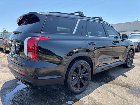 Used 2024 Hyundai Palisade XRT FWD image 4