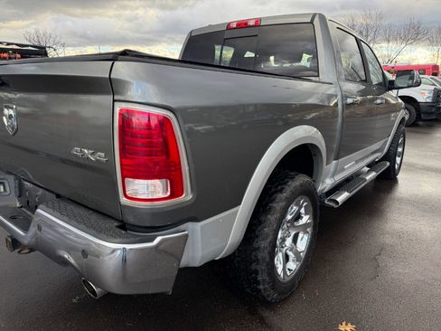 Used 2013 RAM 1500 Laramie w/ Convenience Group image 11