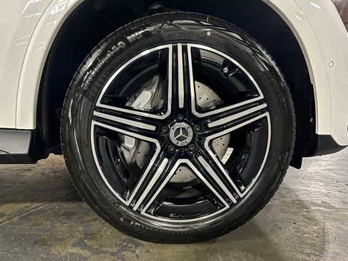 New 2026 Mercedes-Benz GLC 300 4MATIC image 9