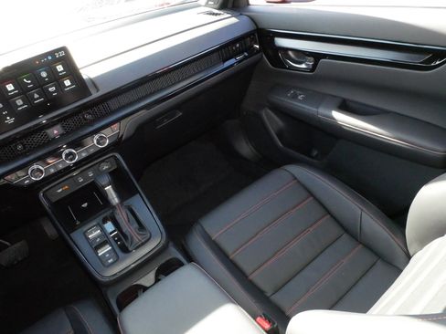 Used 2026 Honda CR-V Sport Touring image 11