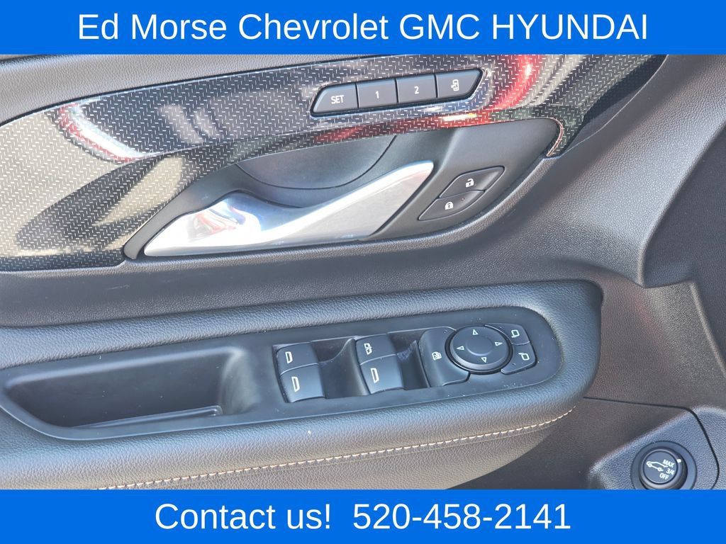 Used 2024 GMC Terrain AT4 w/ Tech Package AWD/4WD image 11