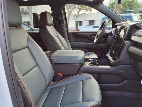 New 2026 GMC Yukon XL AT4 image 6