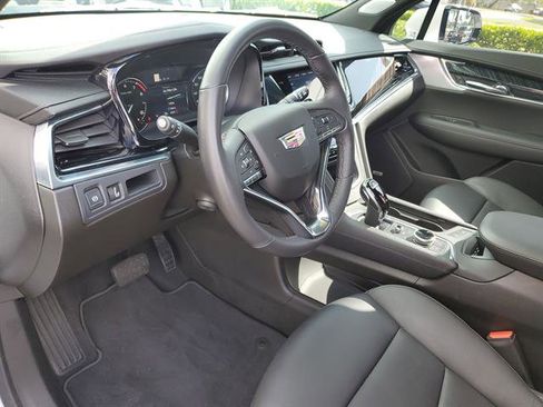 Certified 2023 Cadillac XT6 Premium Luxury image 53