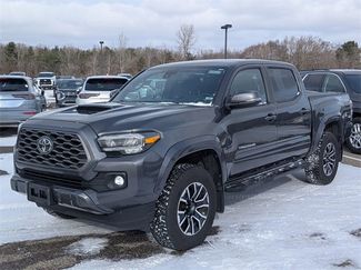 Used 2020 Toyota Tacoma TRD Sport video 1