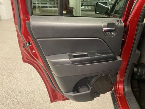 Used 2015 Jeep Patriot Sport w/ Power Value Group image 24