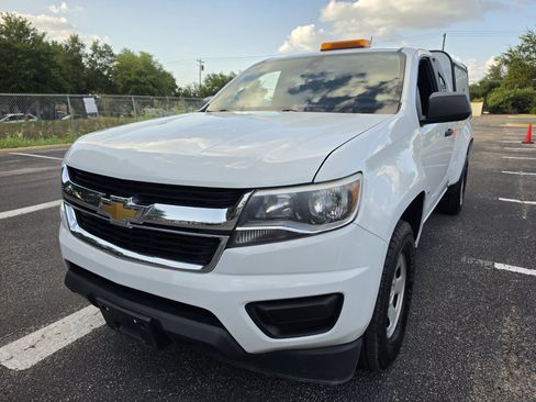 Used 2020 Chevrolet Colorado W/T w/ WT Convenience Package RWD image 11