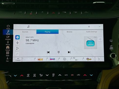New 2026 Jeep Grand Cherokee L Summit AWD/4WD image 13