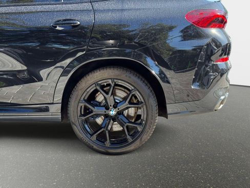 Used 2024 BMW X6 M60i image 15