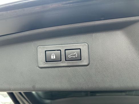 New 2025 Subaru Outback Limited image 32