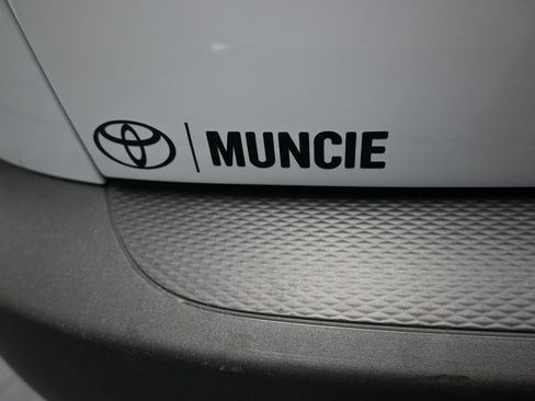 Used 2025 Ford Escape ST-Line image 42