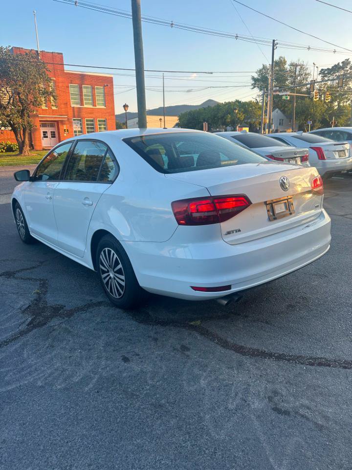 Used 2016 Volkswagen Jetta S FWD image 3