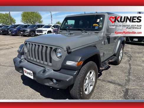 Used 2019 Jeep Wrangler Sport AWD/4WD image 8