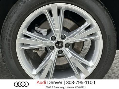 Certified 2023 Audi Q8 Premium AWD/4WD image 10