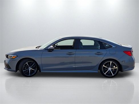 Used 2024 Honda Civic Touring image 7