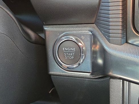 Used 2025 Ford F150 Platinum w/ Equipment Group 702A High image 30