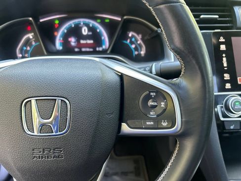 Used 2016 Honda Civic Touring image 21